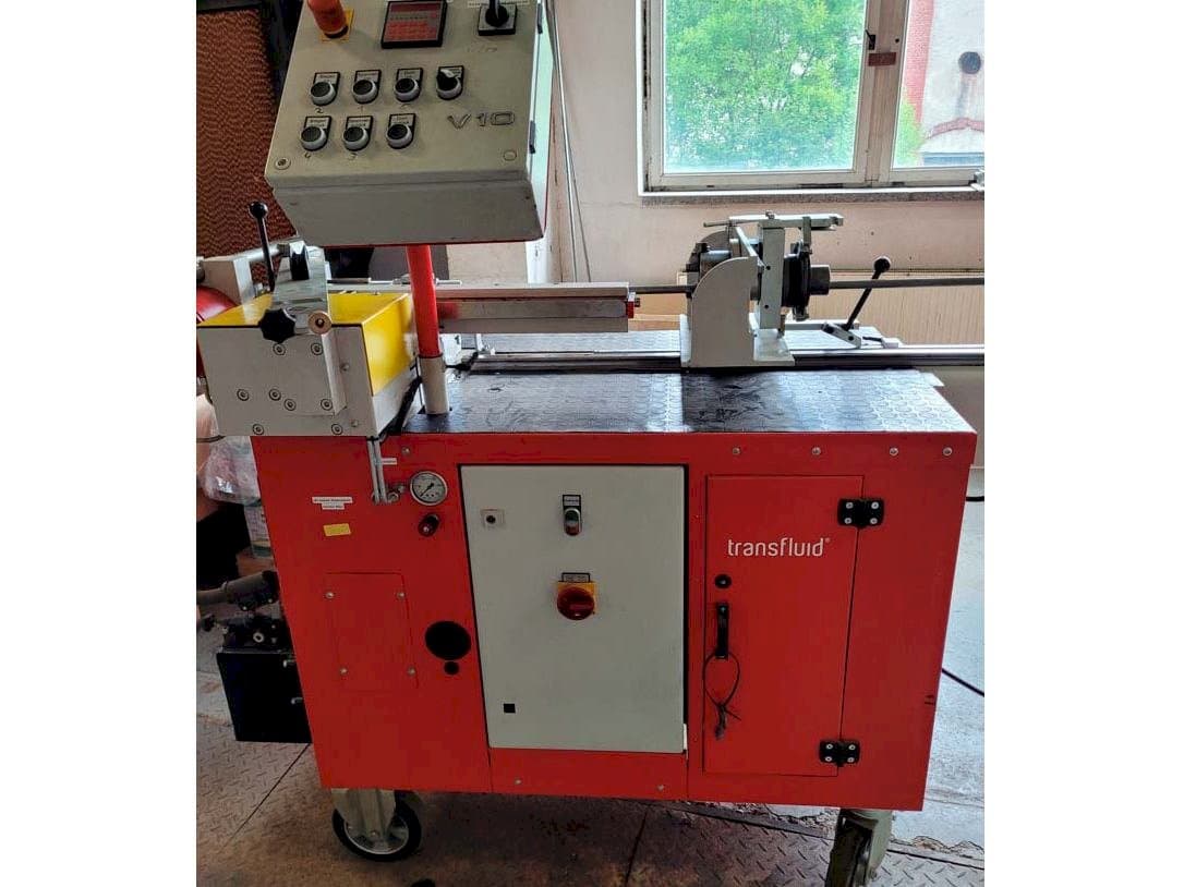 Frontansicht der Transfluid DB 2060-K Maschine