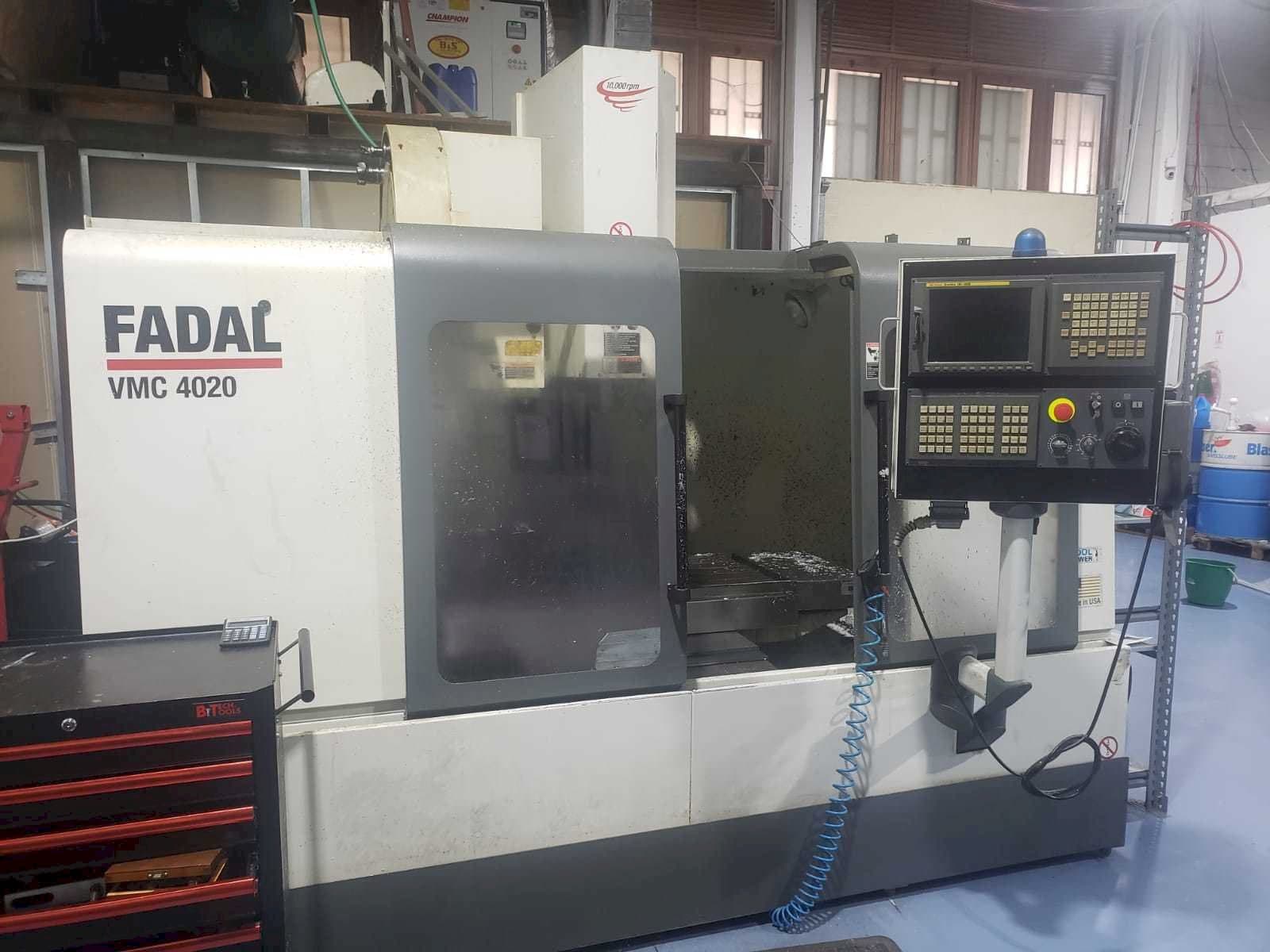Frontansicht der FADAL VMC 4020 HT Maschine