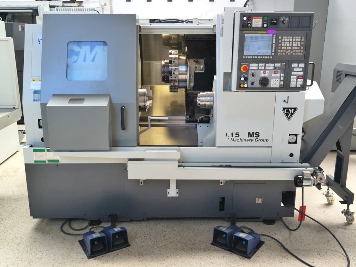 Frontansicht der CMZ TL 15 SMC Maschine
