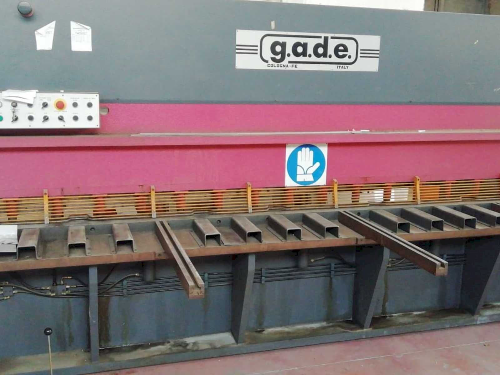 Frontansicht der Gade CO - 40 / 4 Maschine