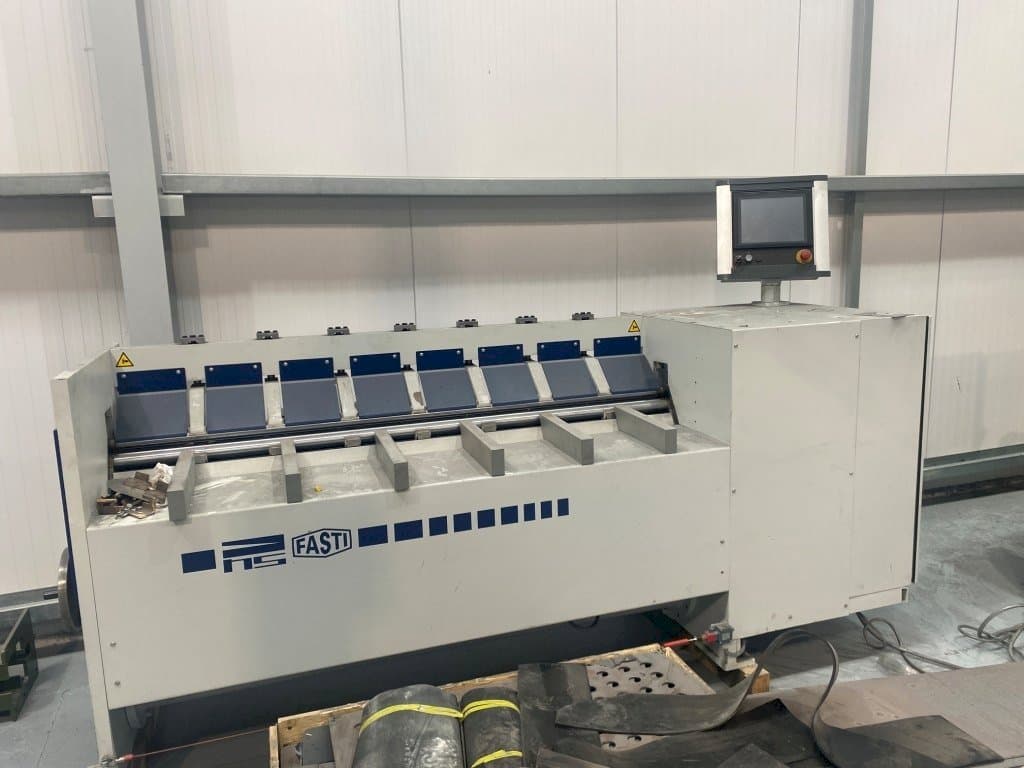 Frontansicht der Schröder Fasti Model 145 Maschine