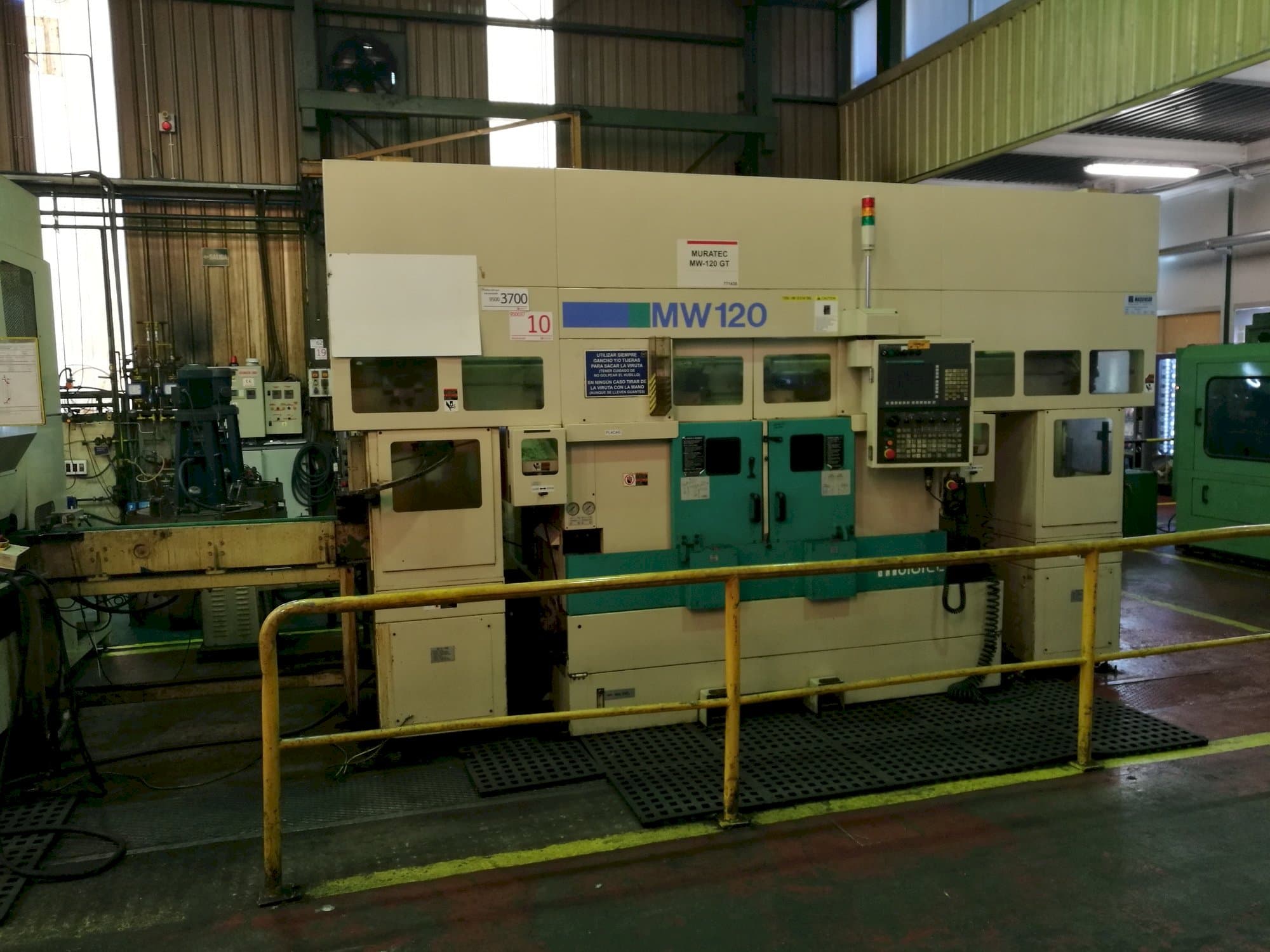 Frontansicht der Muratec MW120 Maschine