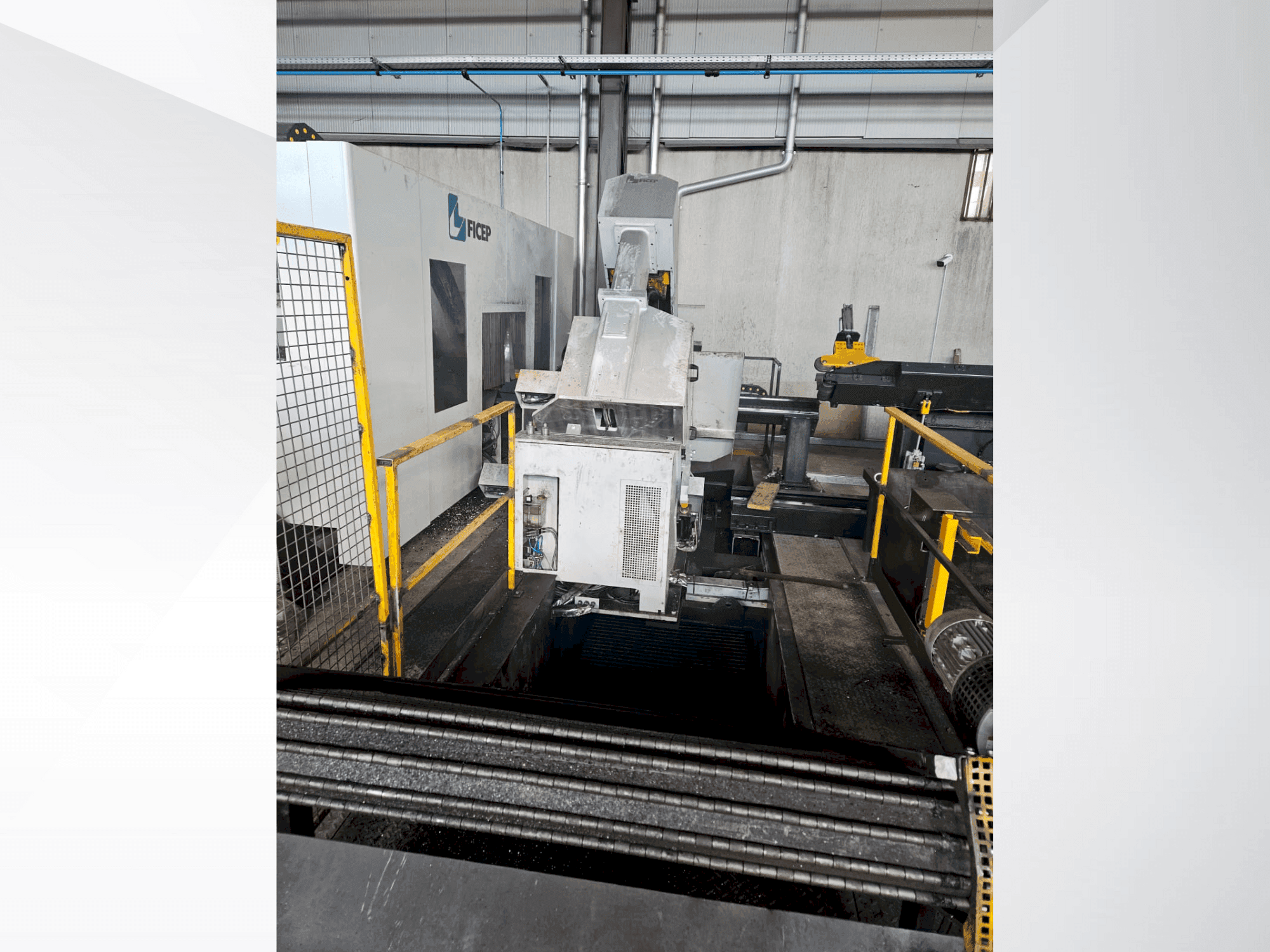 Frontansicht der FICEP D50F  Maschine