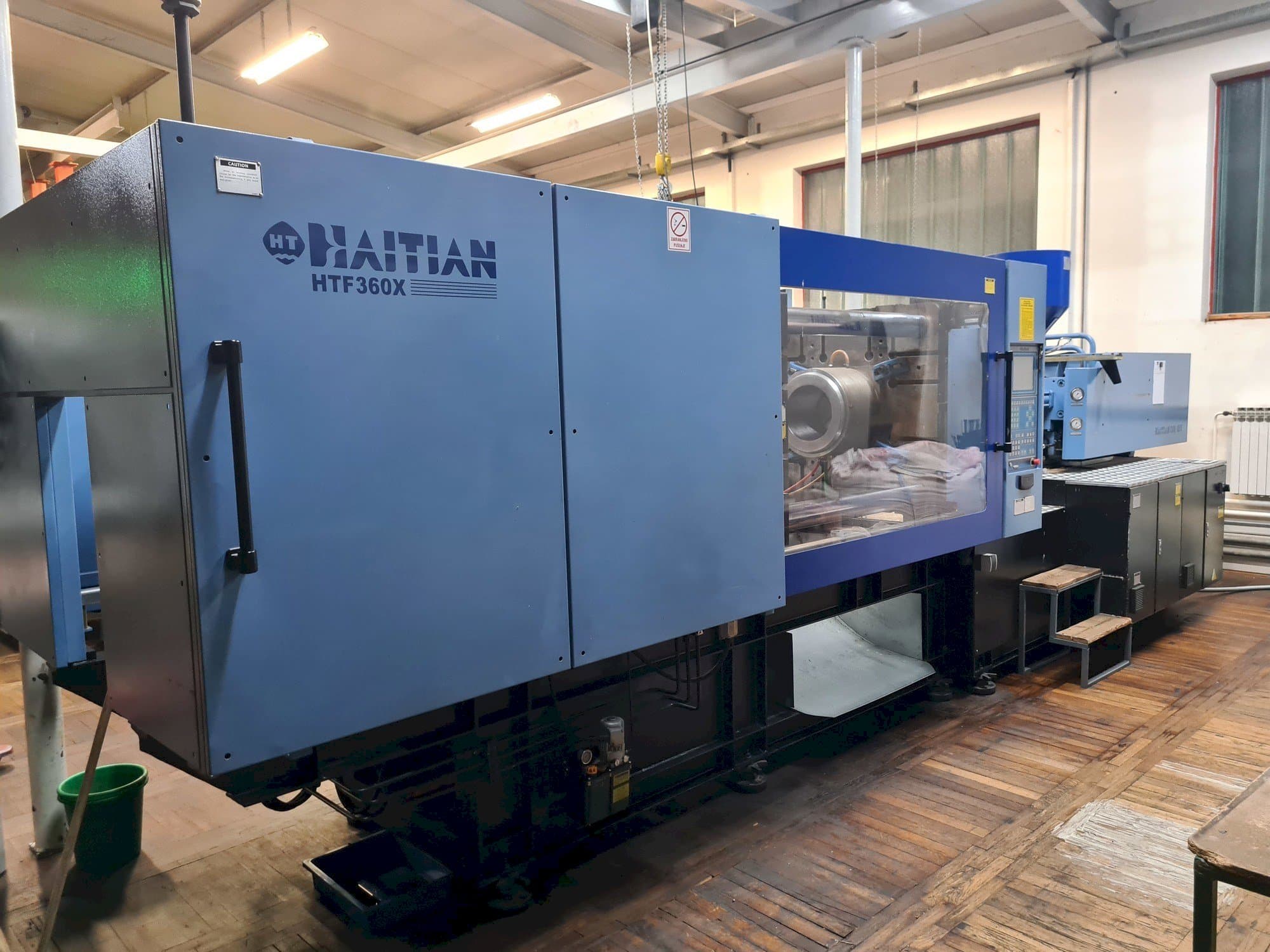 Frontansicht der HAITIAN HTF 360X Maschine