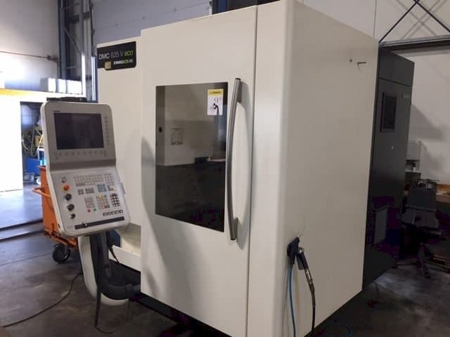 Frontansicht der DECKEL MAHO DMC 635 eco Maschine