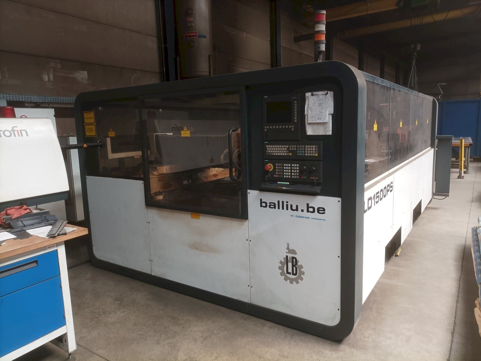 Frontansicht der Balliu LD 1500 PS Maschine