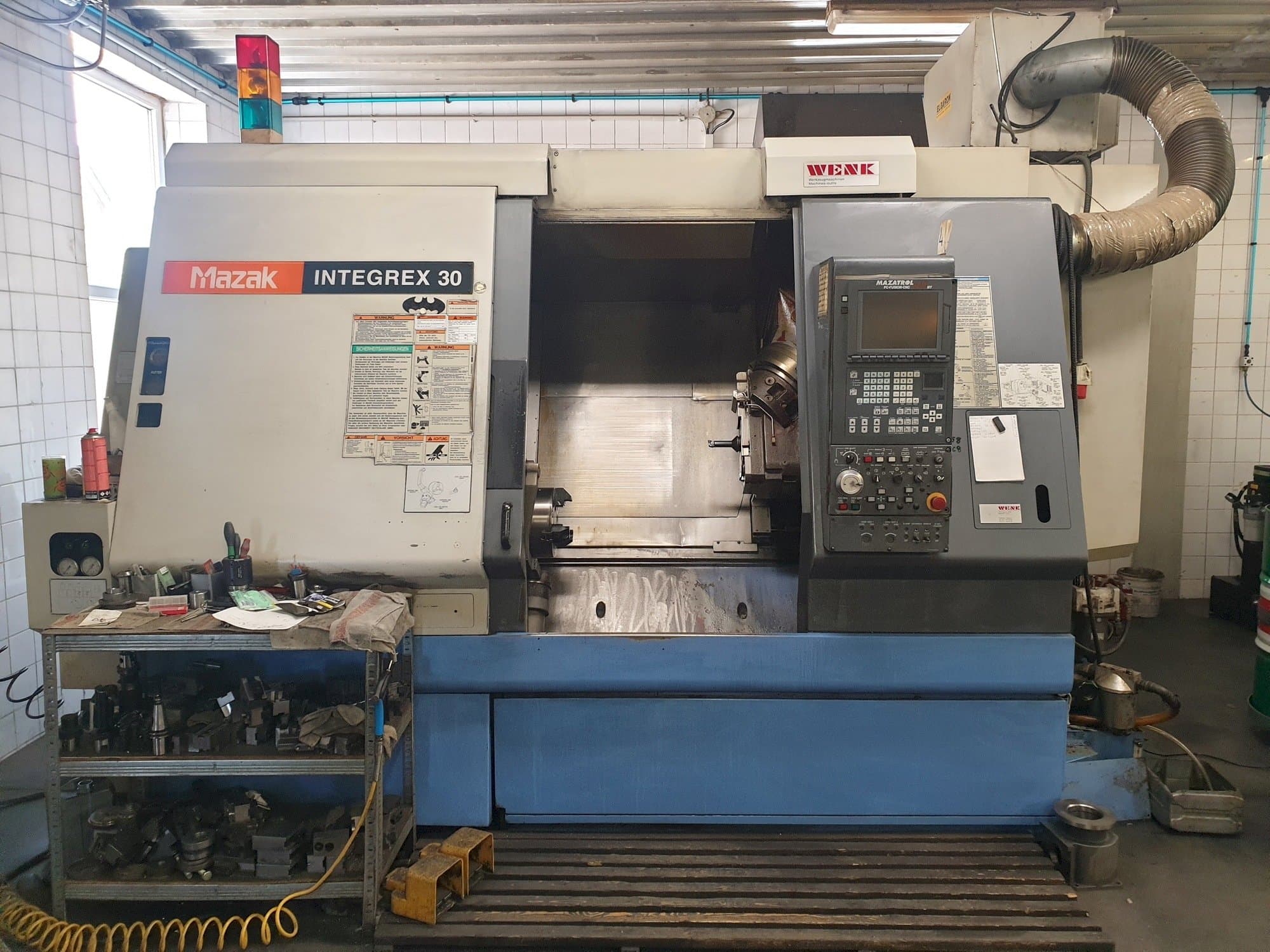 Frontansicht der Mazak Integrex 30  Maschine