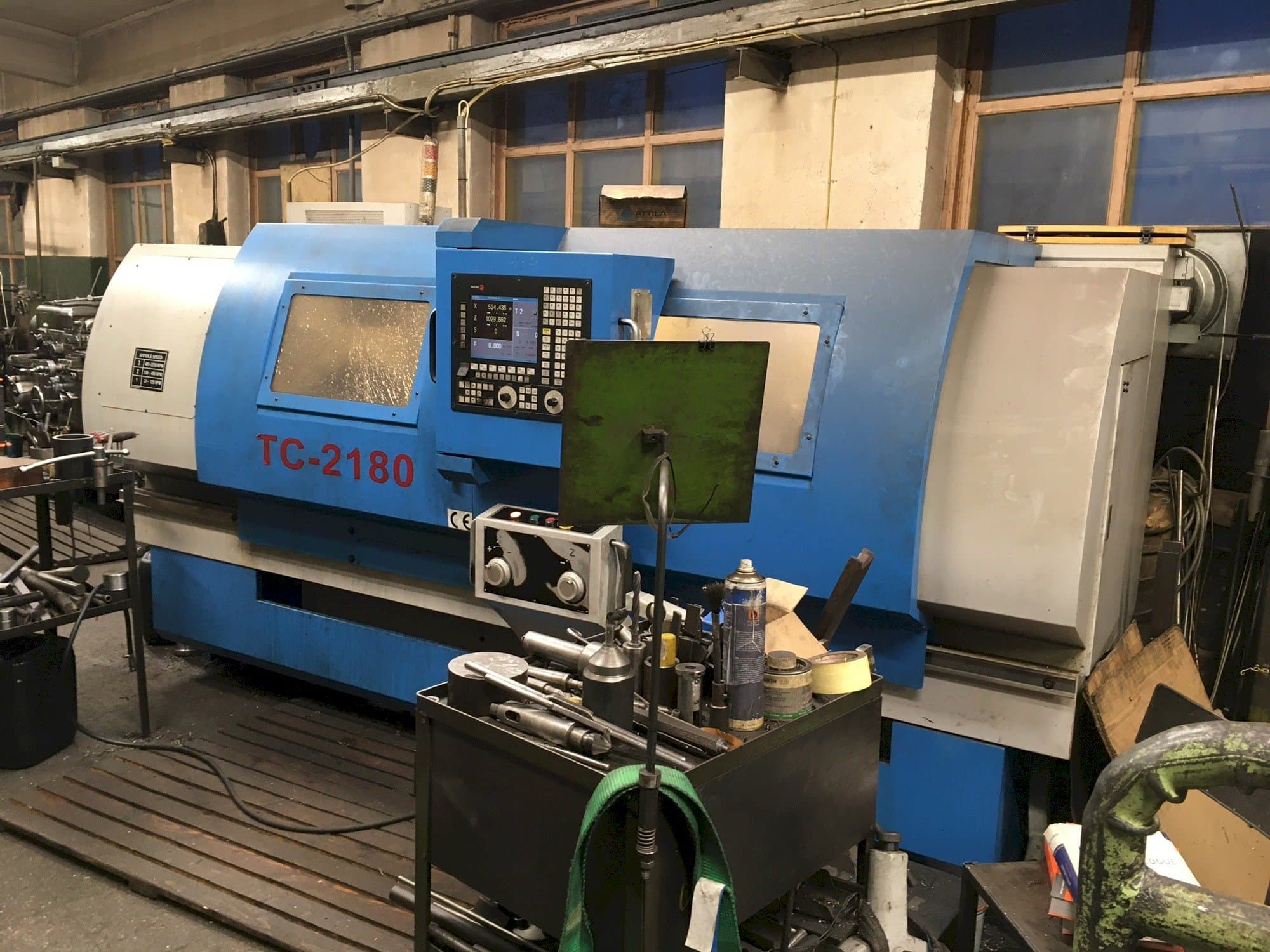 Frontansicht der KNUTH RIC-TC2180  Maschine