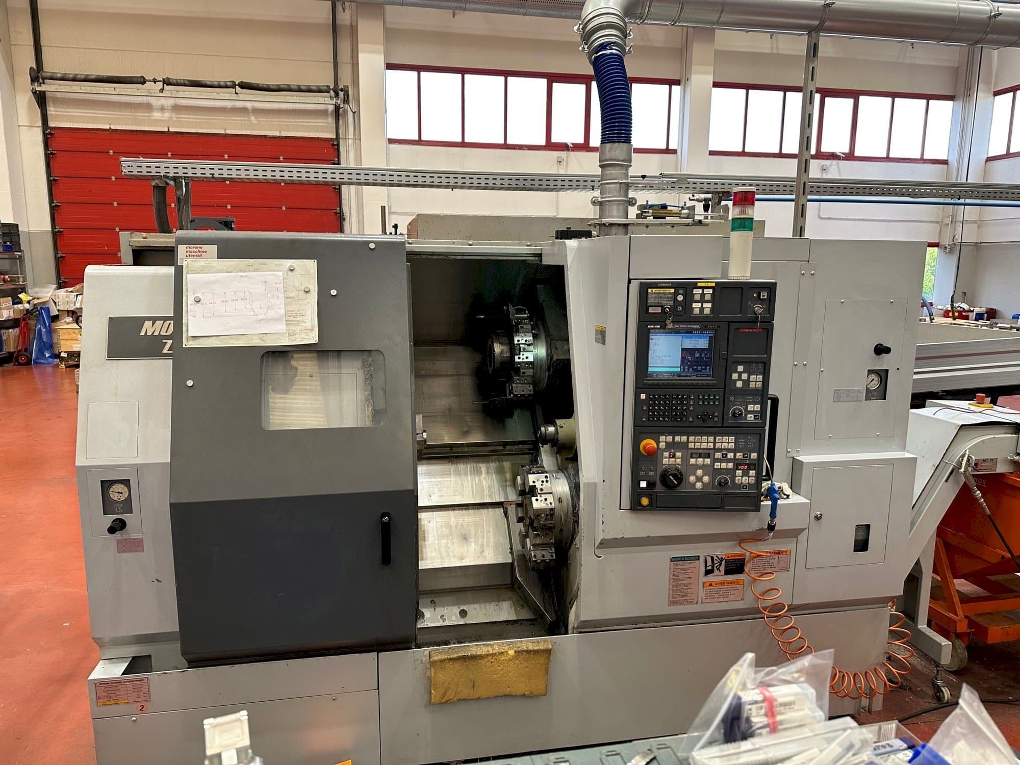 Frontansicht der MORI SEIKI ZL 203 MC  Maschine