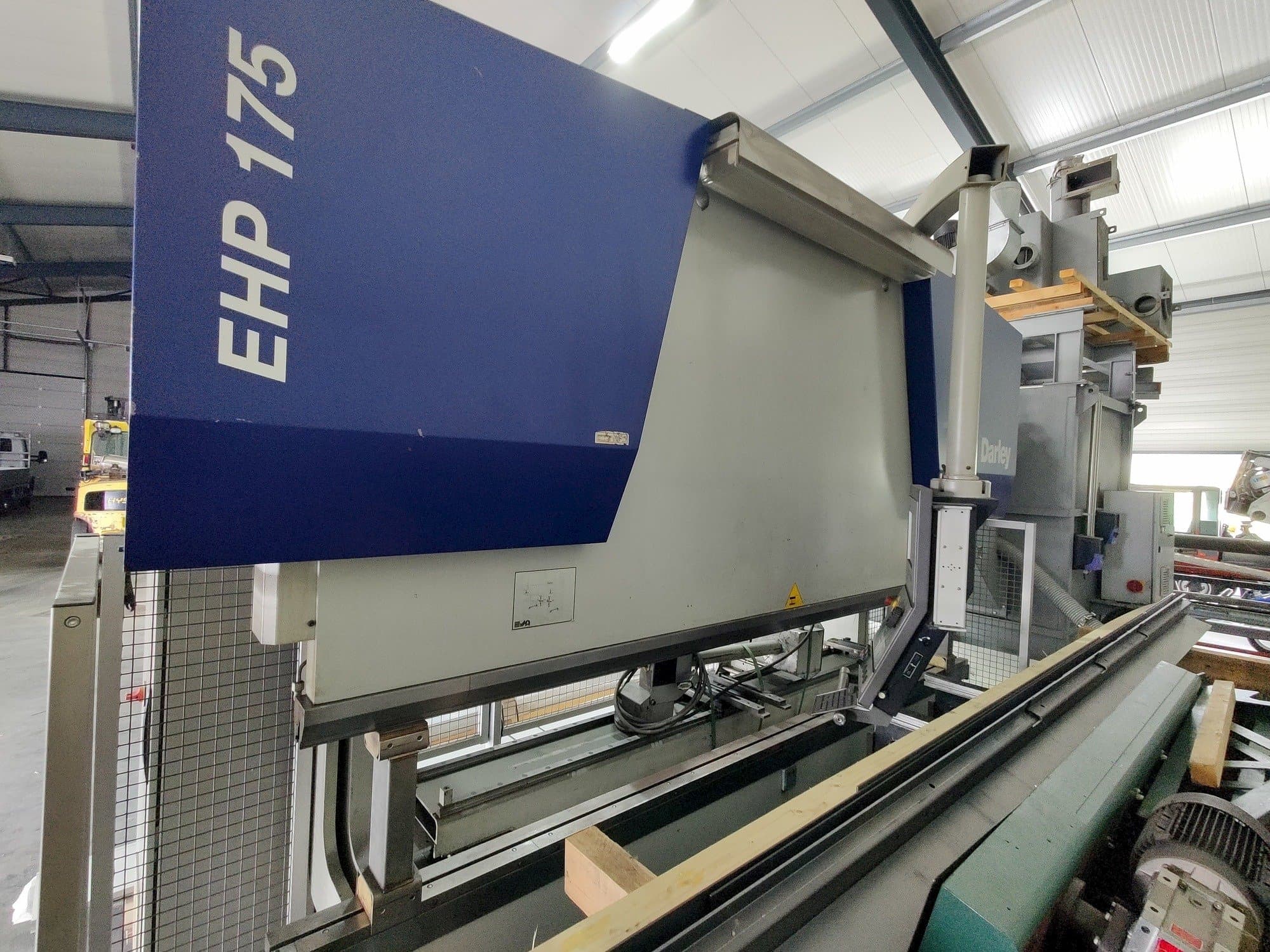 Linke Ansicht der Darley EHP 175.31/25 Maschine