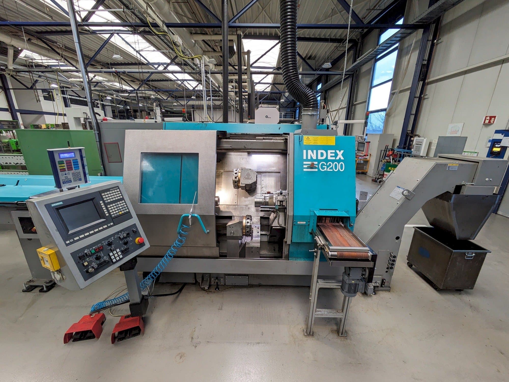 Frontansicht der Index G200 YB RATIOLINE  Maschine