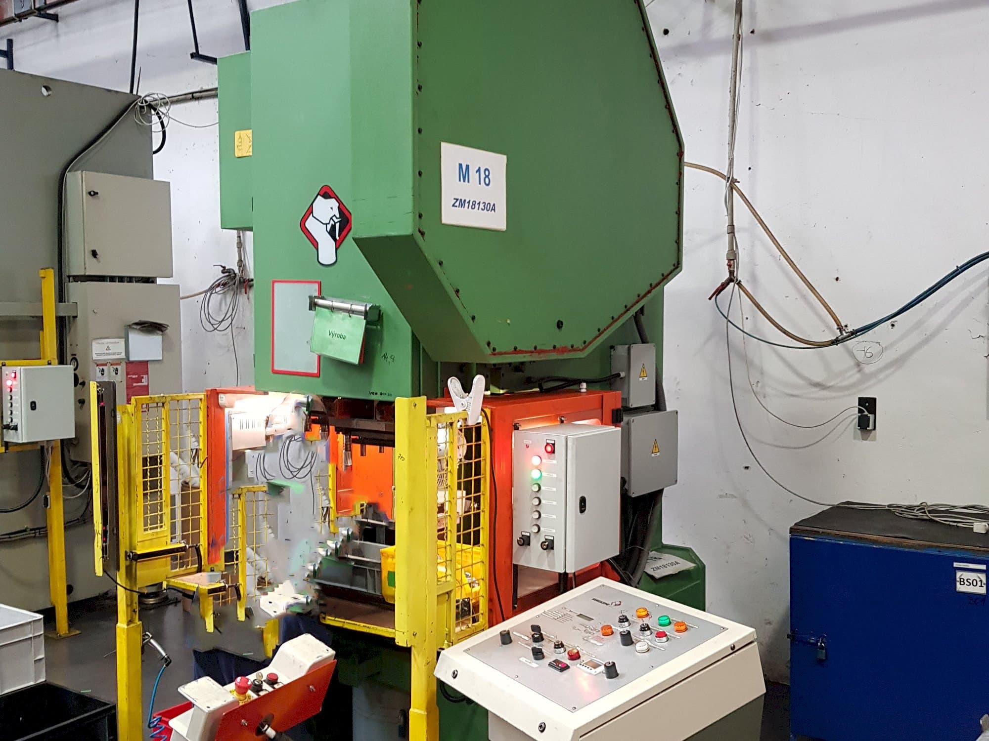 Frontansicht der Giacomo									 T 130R  Maschine