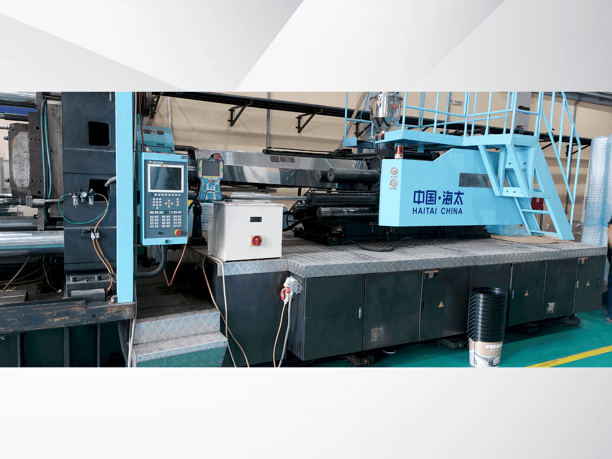 Frontansicht der HAITAI HTW 10000  Maschine