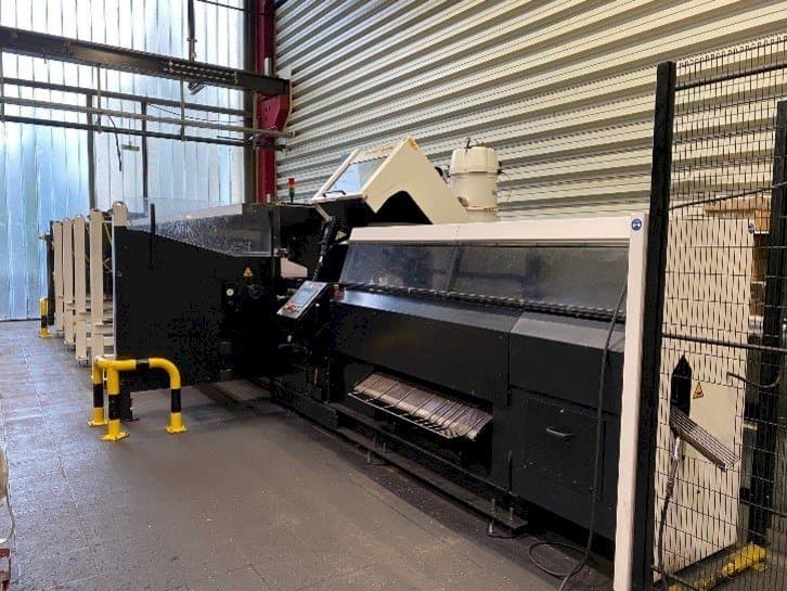 Frontansicht der RSA RASACUT SC 1000  Maschine