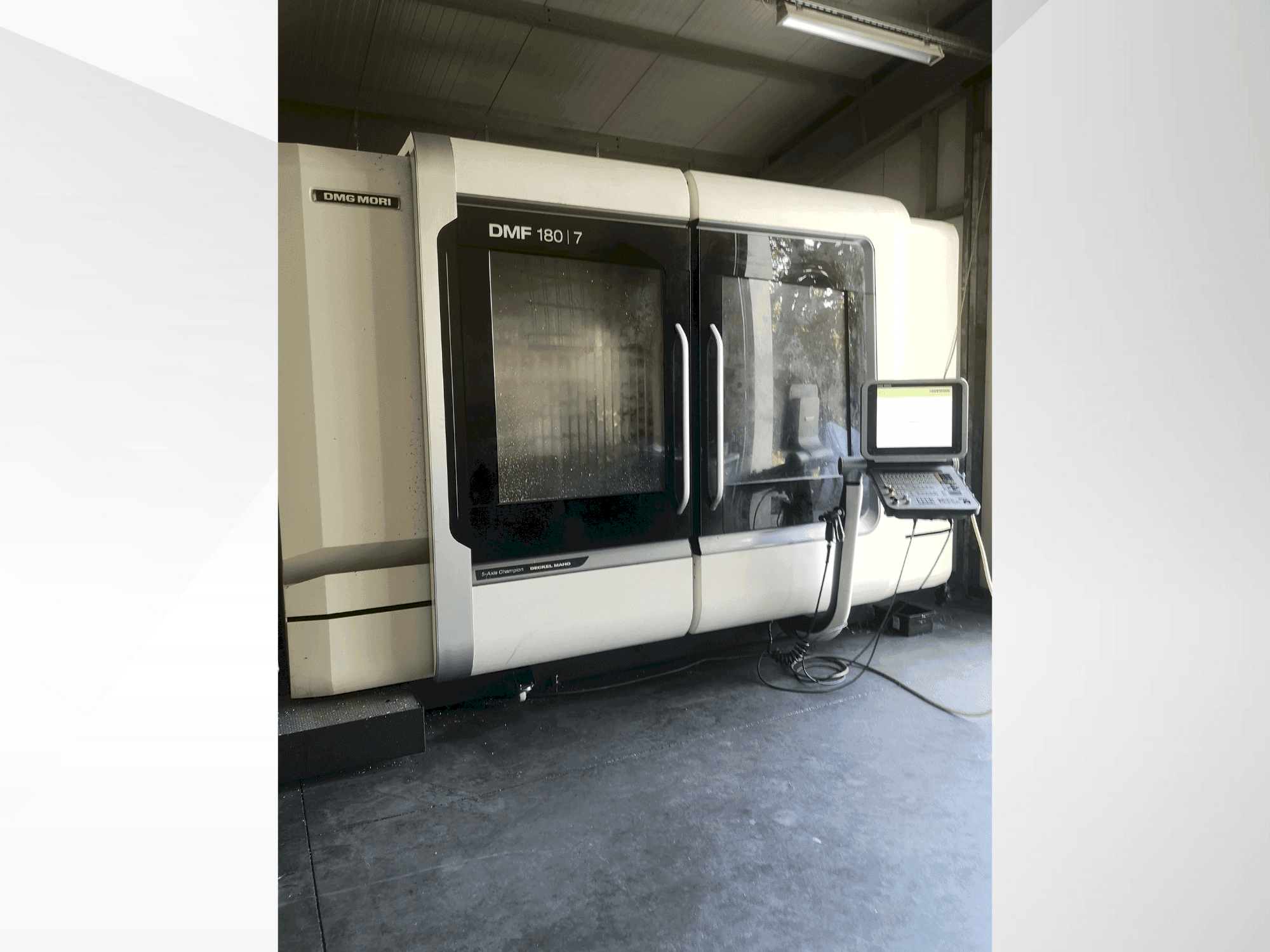 Frontansicht der DMG MORI DMF 180/7  Maschine