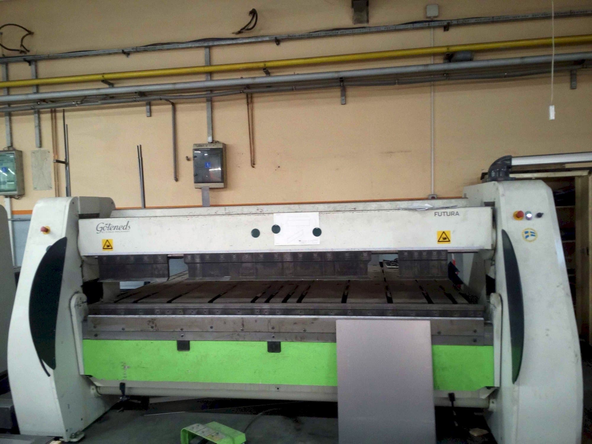 Frontansicht der CIDAN Futura 25 Maschine