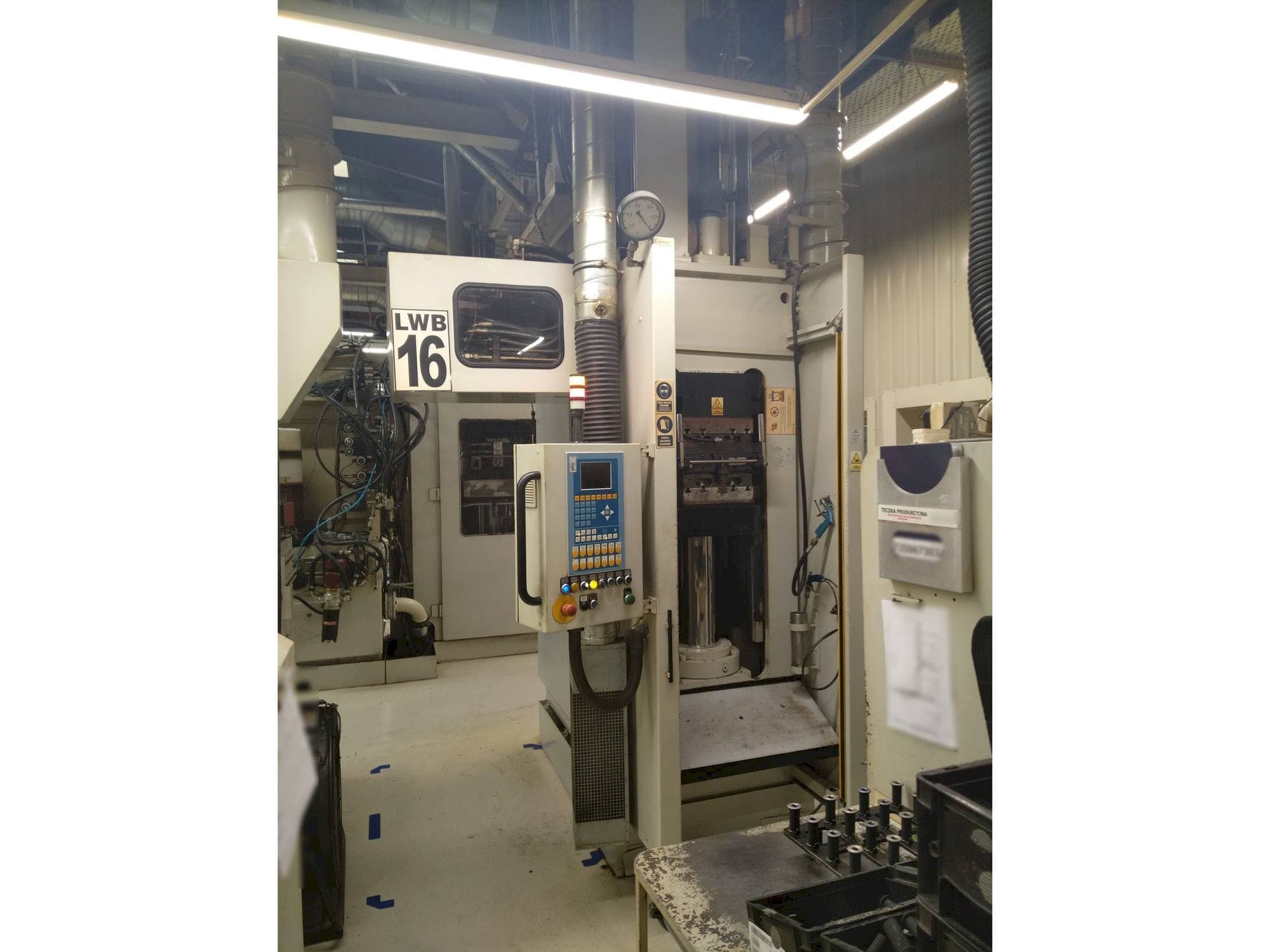 Frontansicht der LWB STEINL VRE 1100/1000 Maschine