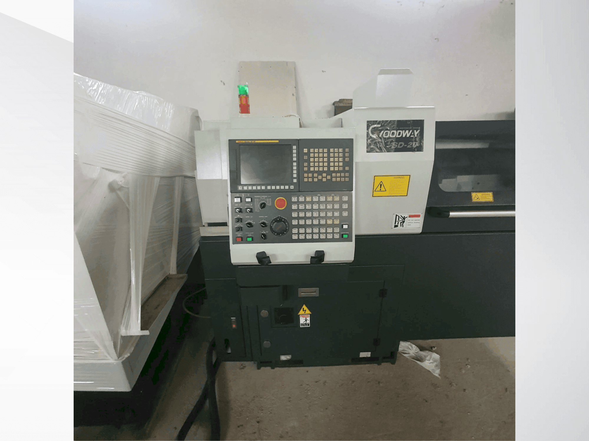 Frontansicht der Goodway SD 20  Maschine