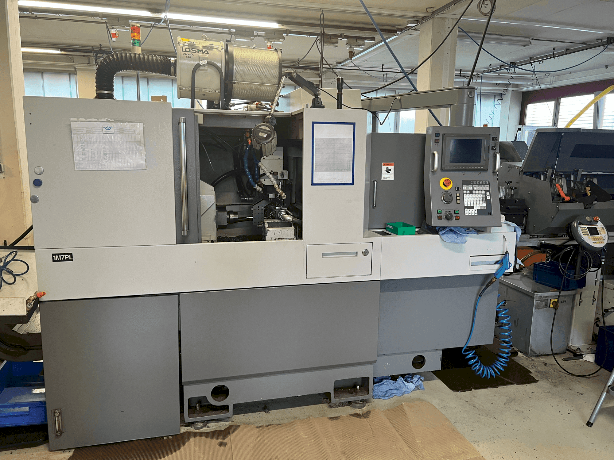 Frontansicht der Citizen A32VIIPL Maschine