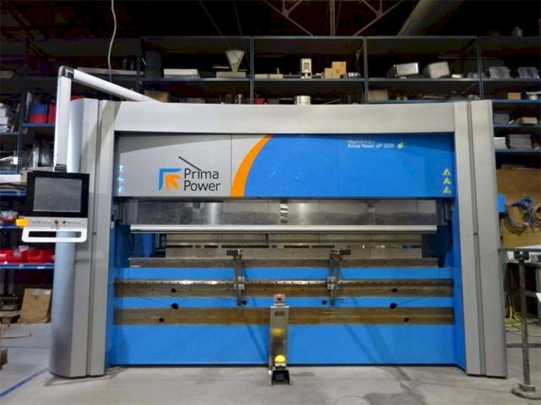 Frontansicht der Prima Power EP-Brake EP1030 Maschine