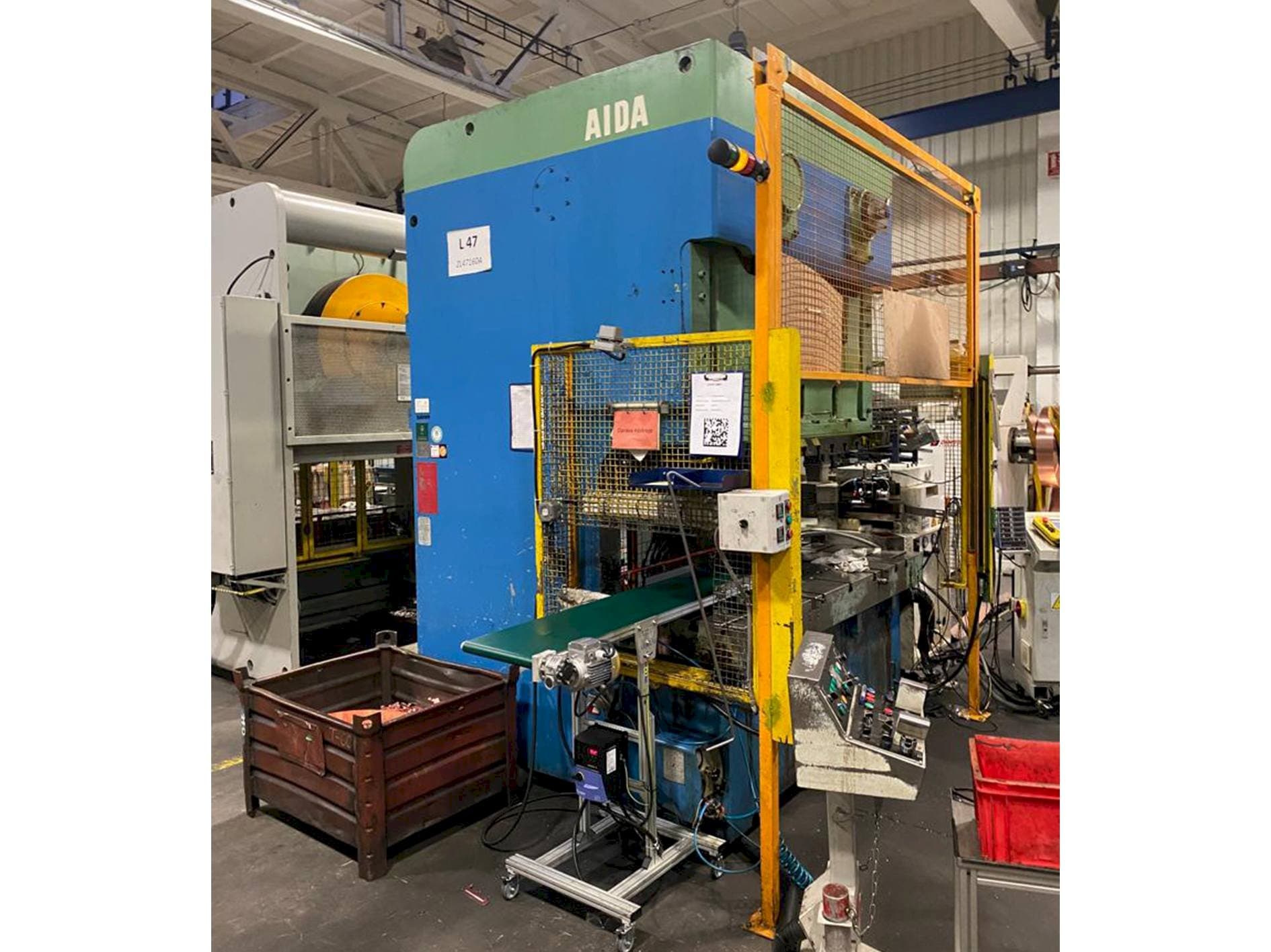 Frontansicht der AIDA NC2-1600 (2) Maschine