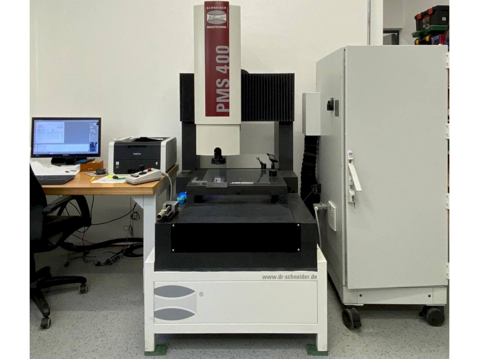 Frontansicht der HEINRICH SCHNEIDER PMS 400  Maschine