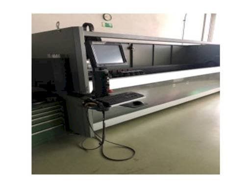 Frontansicht der Emmegi PHANTOMATIC T3 S Maschine