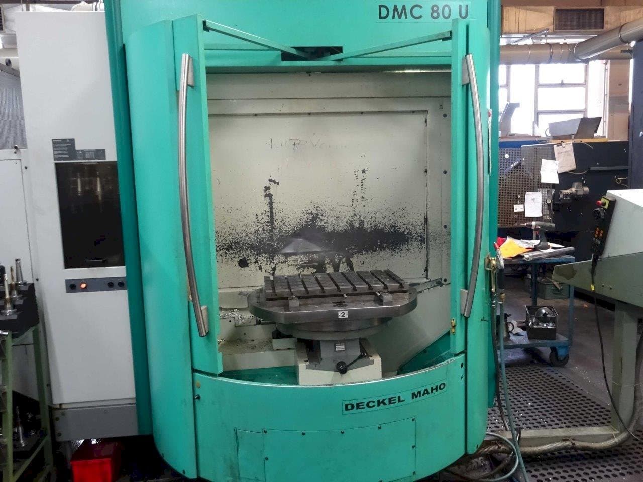 Frontansicht der DECKEL Maho DMC 80 U Maschine
