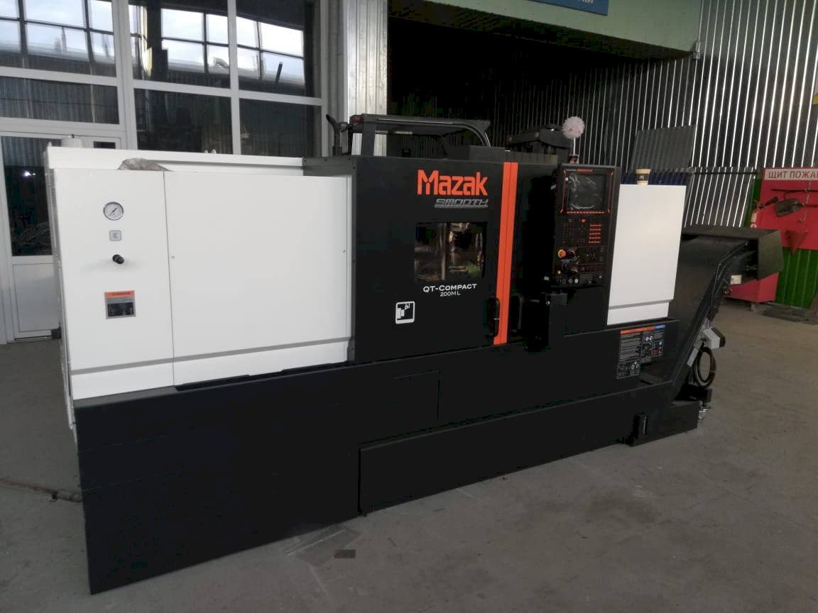 Frontansicht der Mazak QT- COMPACT 200ML  Maschine