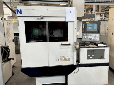Frontansicht der FANUC Robocut alpha-0iC Maschine