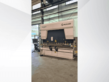 Frontansicht der HILALSAN Advanced Cap 3320  Maschine