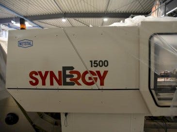 Frontansicht der Netstal SynErgy 1500-460  Maschine