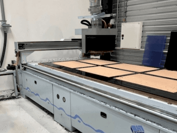 Frontansicht der Weeke Optimat BHP Vantage 34M  Maschine