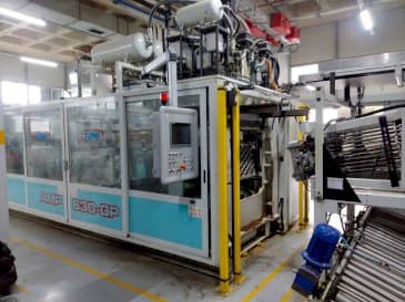 Frontansicht der AMUT COMI AMP 630 GP/FL Maschine