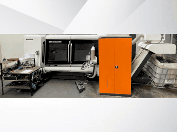 Frontansicht der DMG MORI CTX 2000 Maschine