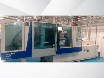 Frontansicht der Krauss Maffei ClassiX 300-1000 CX Maschine