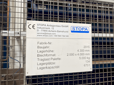 Frontansicht der TRUMPF STOPA LiftMasterCompact Maschine