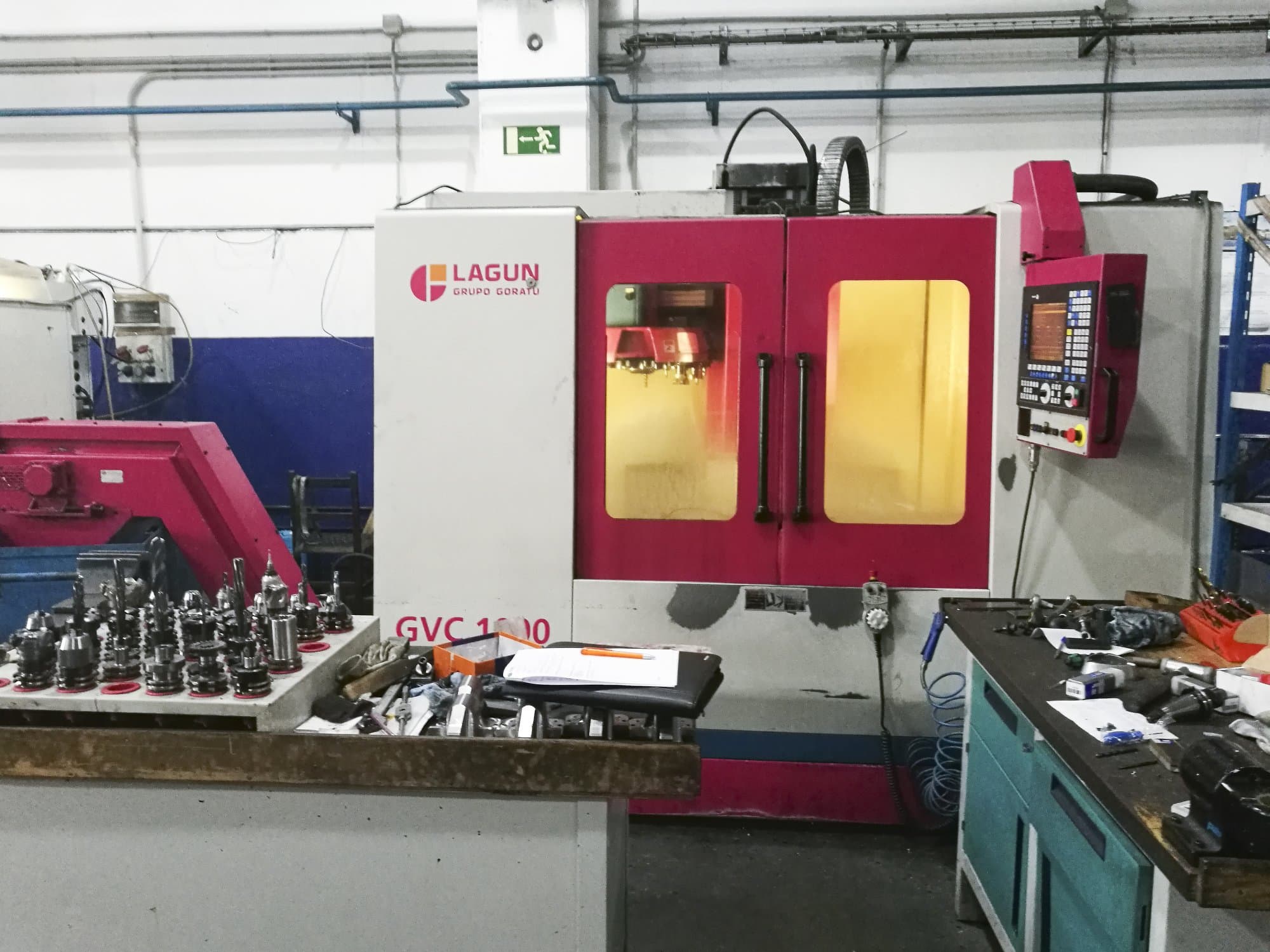 Frontansicht der Lagun GVC 1000 Maschine