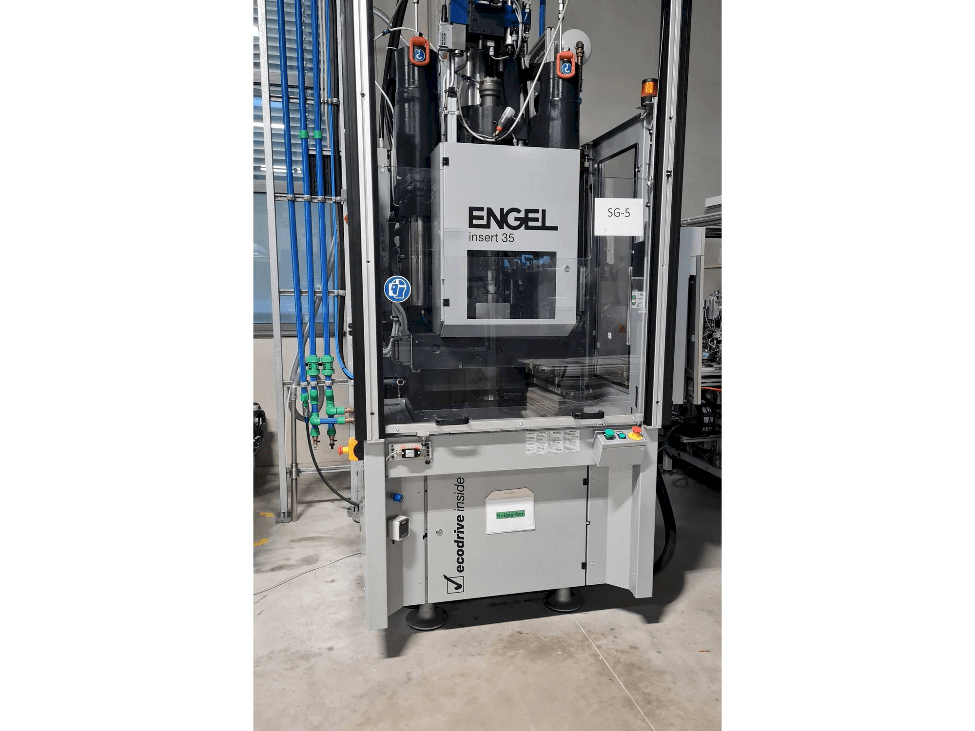 Frontansicht der Engel insert 60V-35 single XS ecodrive Maschine