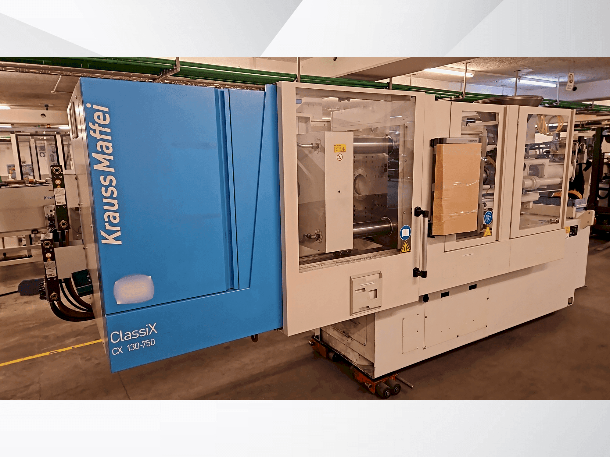 Frontansicht der Krauss Maffei 130-750 CX Maschine