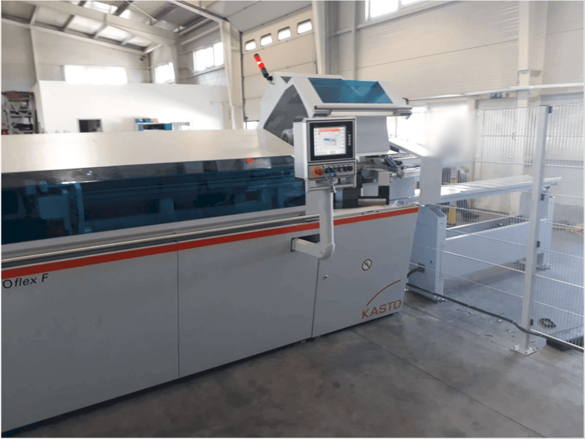 Frontansicht der KASTO flex F Maschine