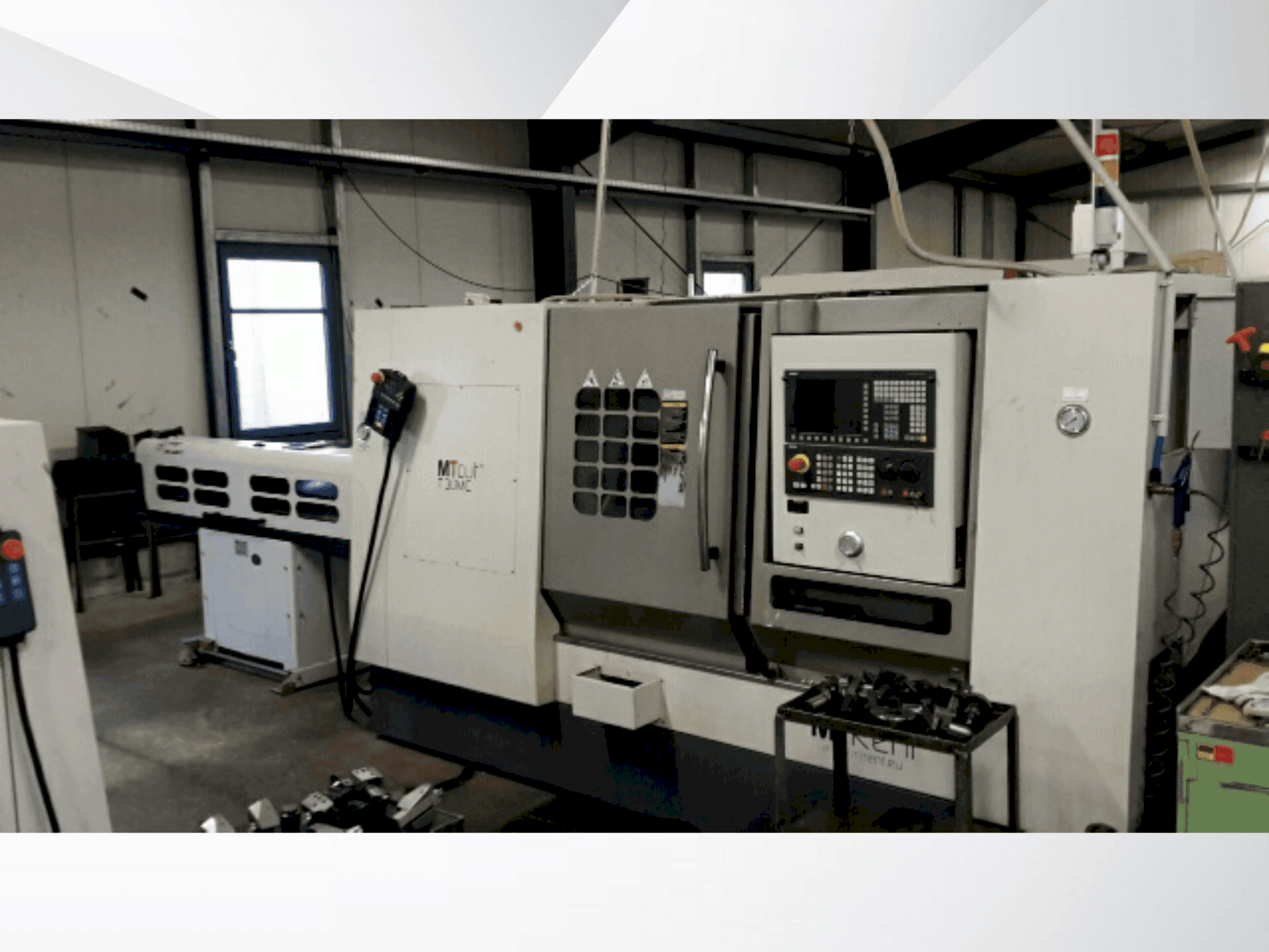 Frontansicht der MTRent T30MC Maschine