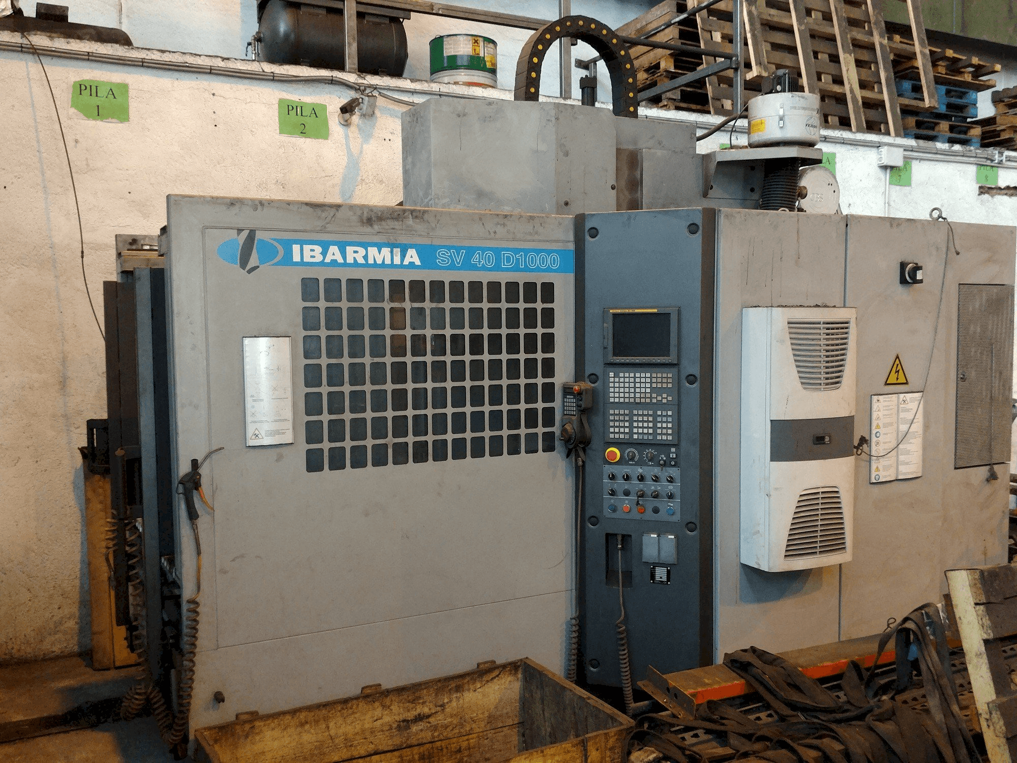 Frontansicht der IBARMIA SV40/D1000 Maschine