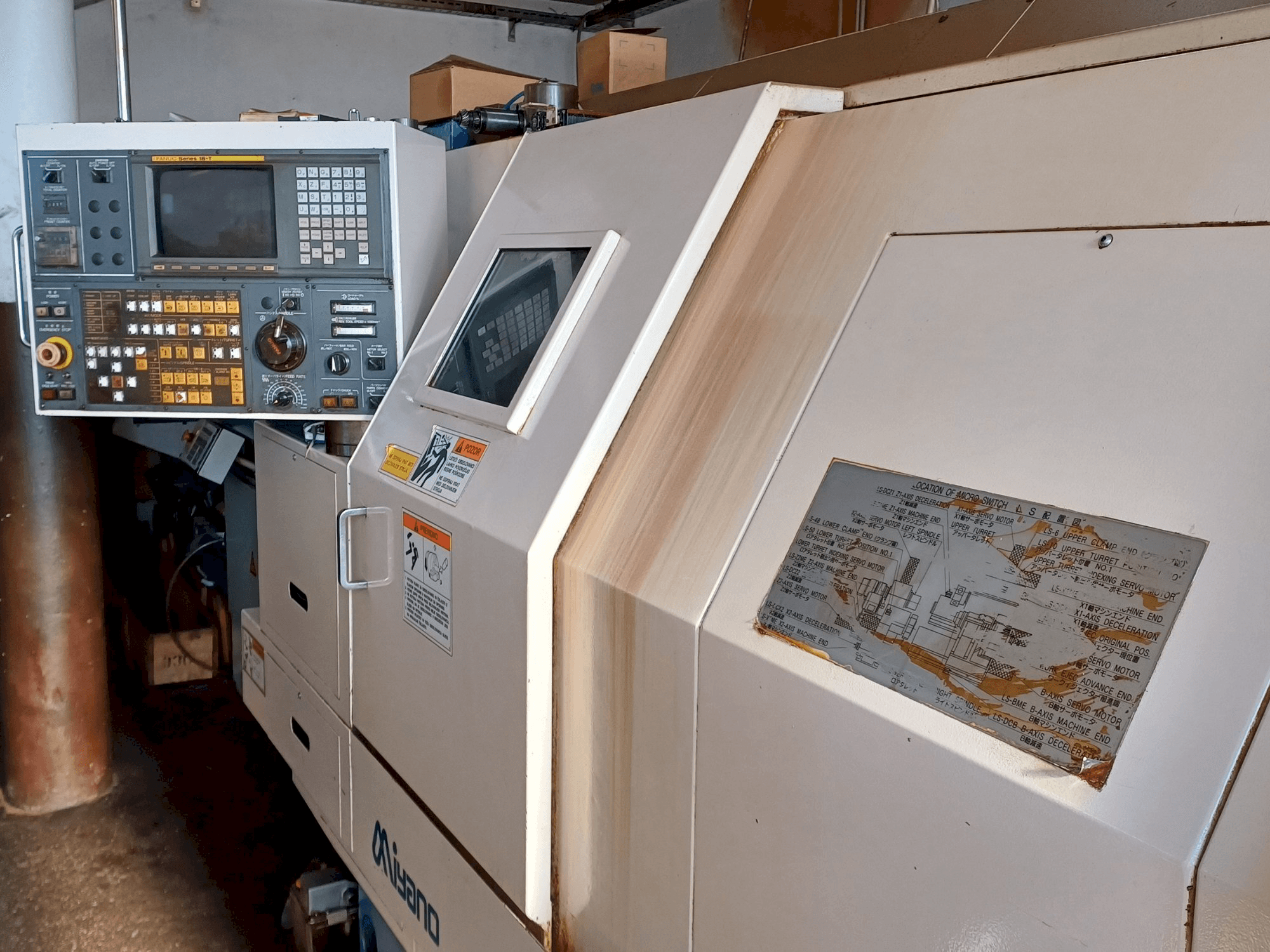 Frontansicht der Miyano BNE 51S Maschine