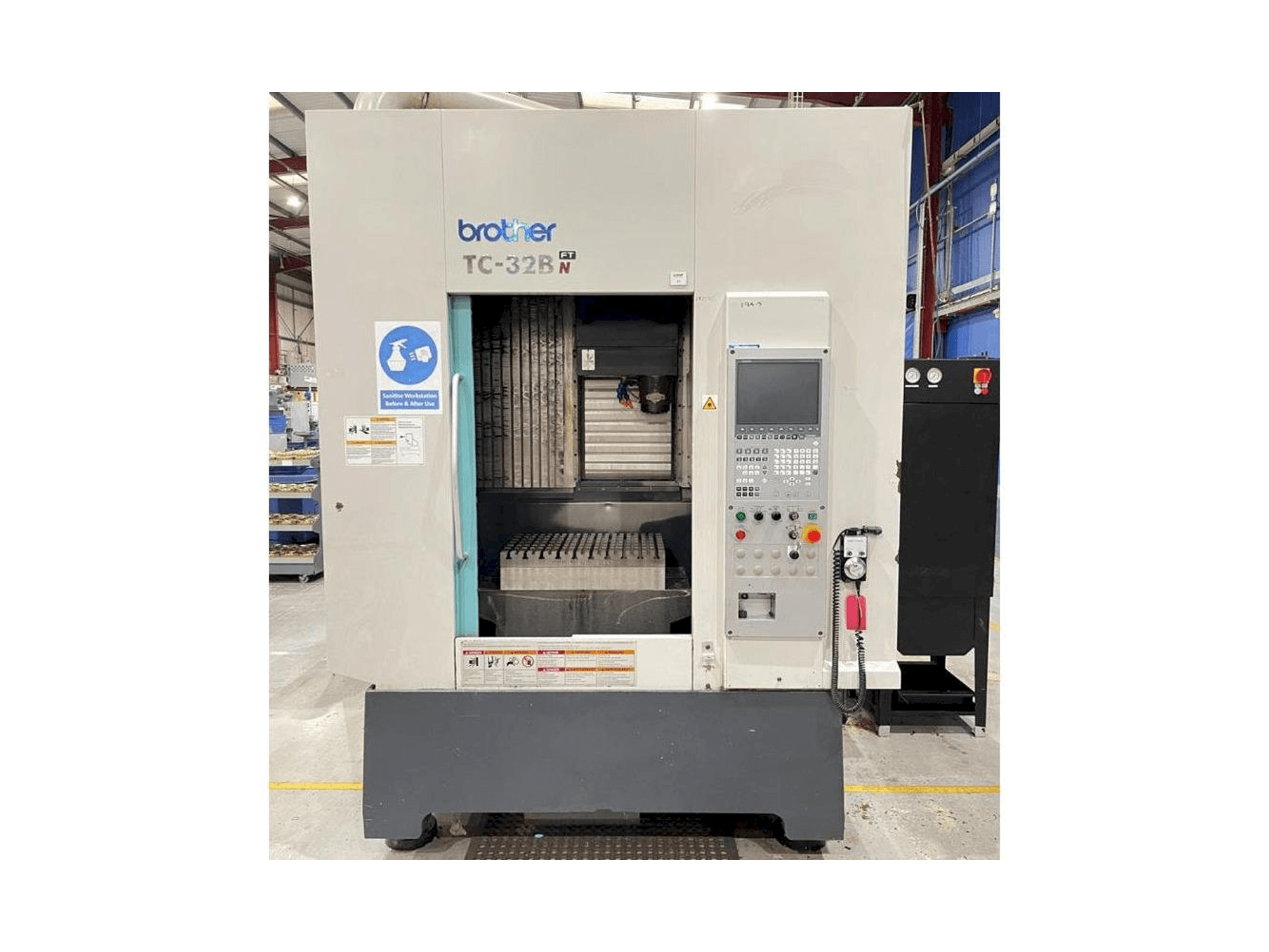 Frontansicht der Brother TC-32BN FT Maschine