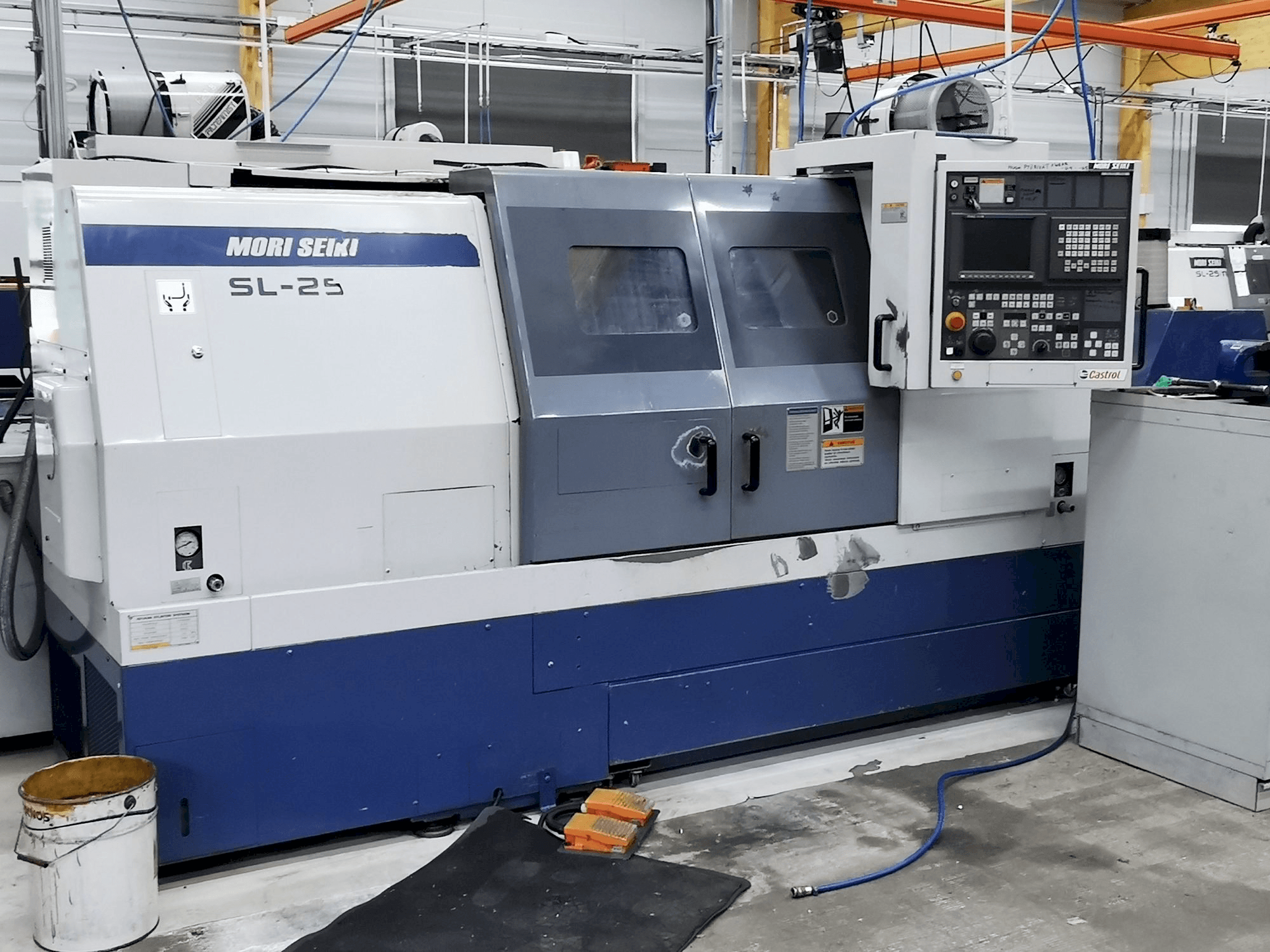 Frontansicht der MORI SEIKI SL-250 BMY Maschine