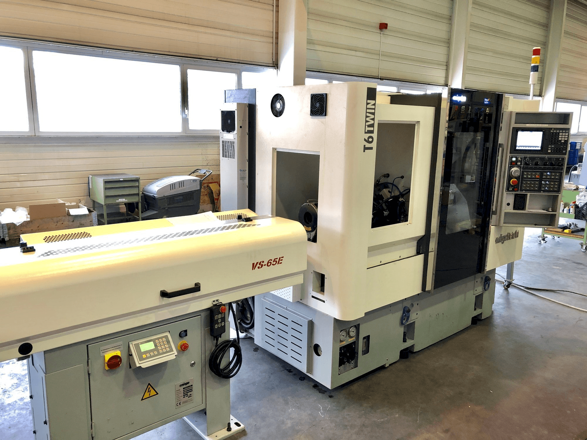 Frontansicht der Müga T6 Twin 60 Maschine