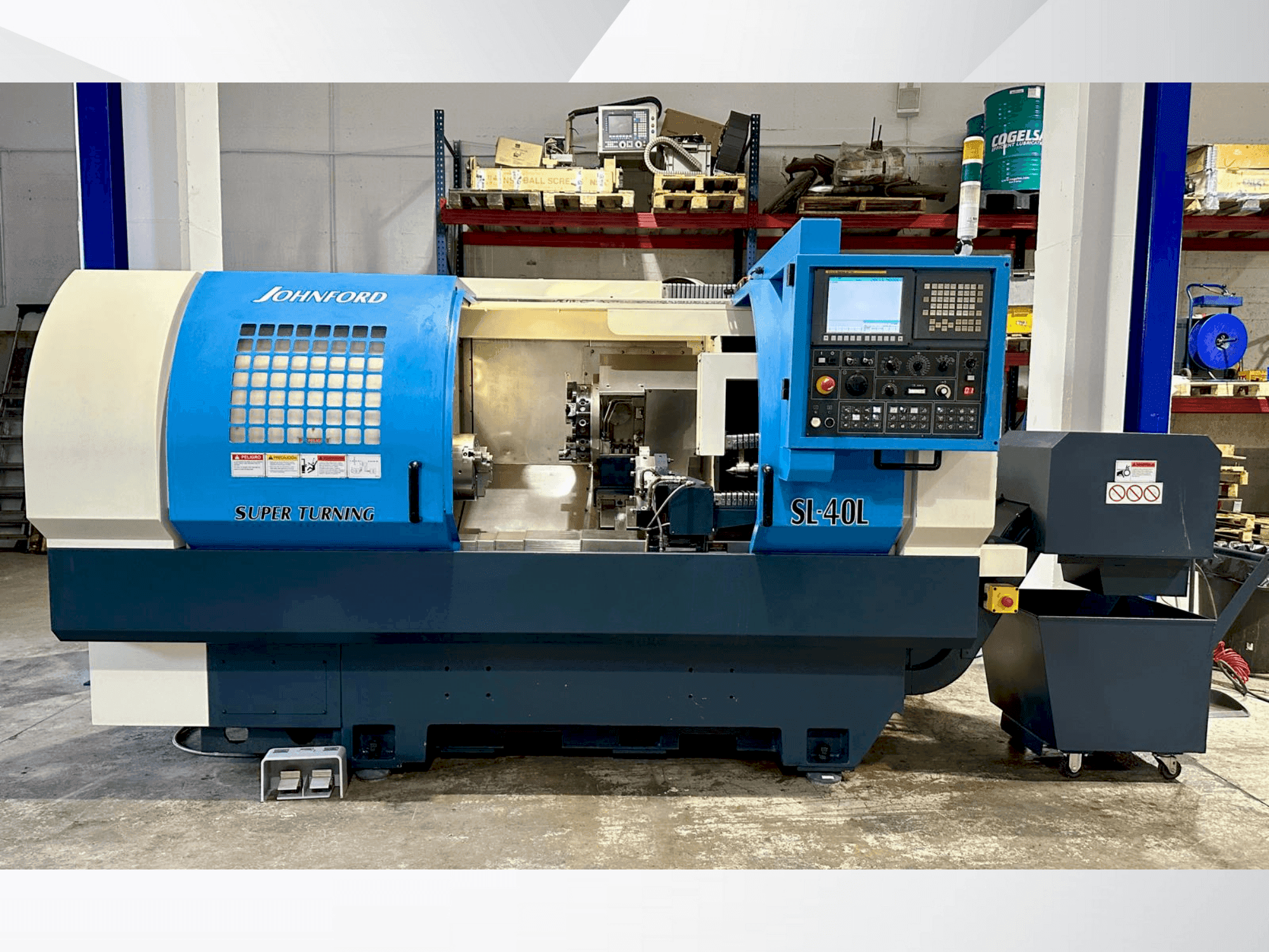 Frontansicht der Johnford SL-40L + C Maschine