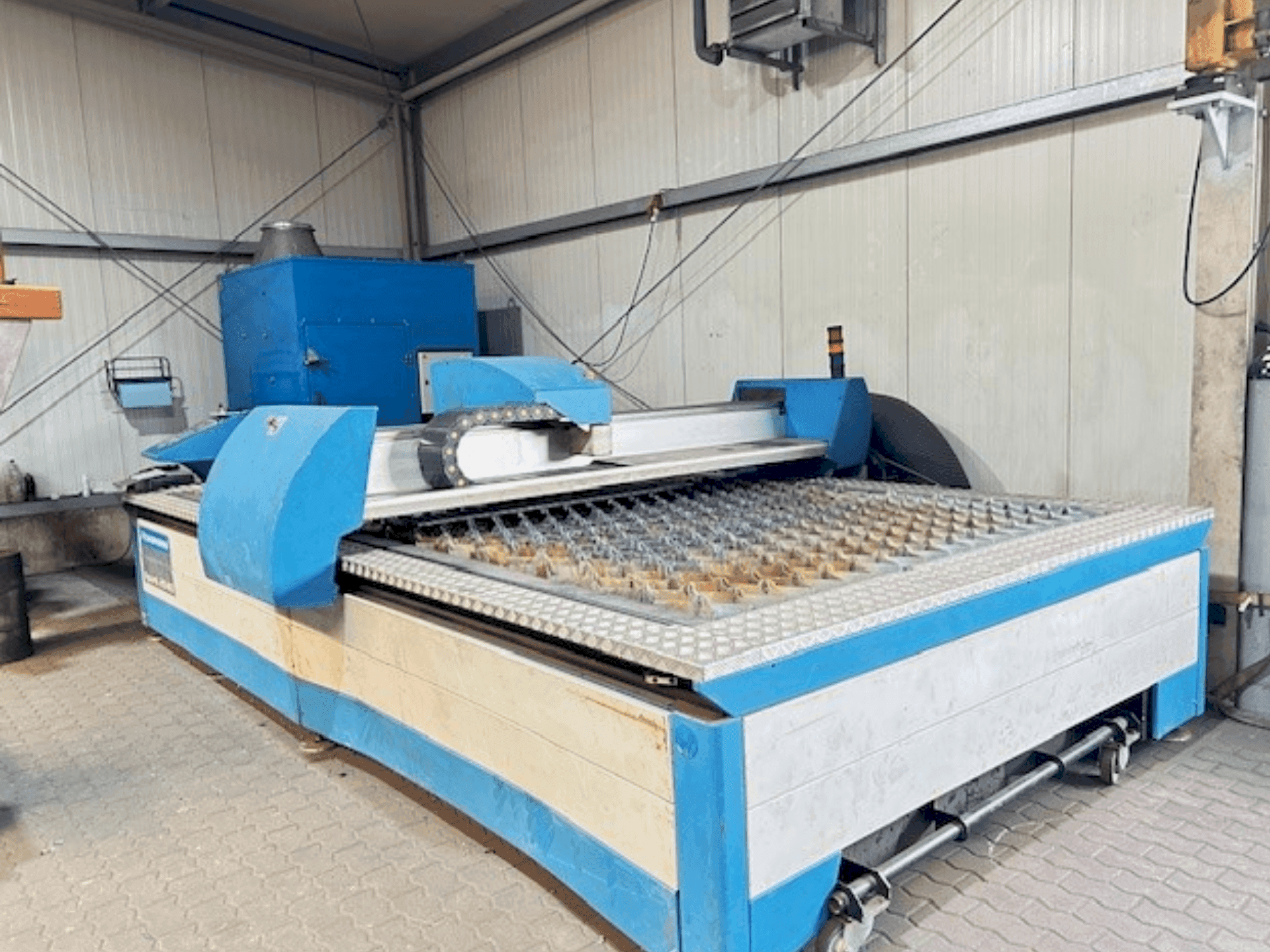 Frontansicht der GASPARINI Spark 20040 Maschine