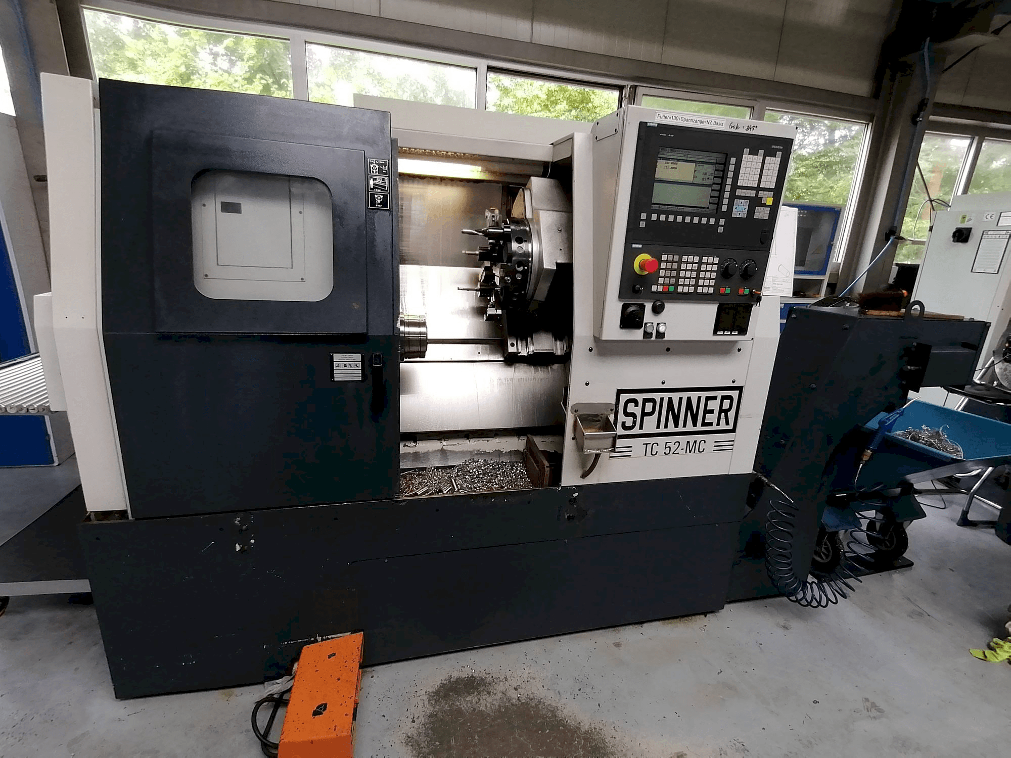 Frontansicht der SPINNER TC 52-MC Maschine